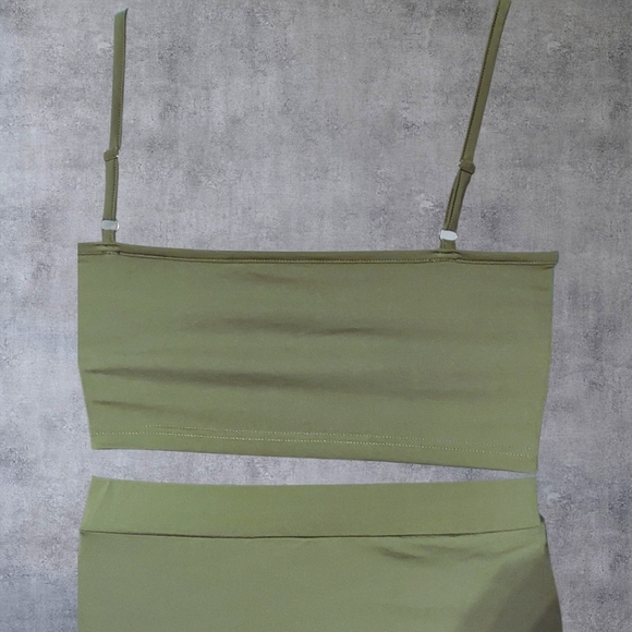 NWT YOZY Sage Green Bodycon Cami And Skirt Set ~sz LARGE - Picture 6 of 7